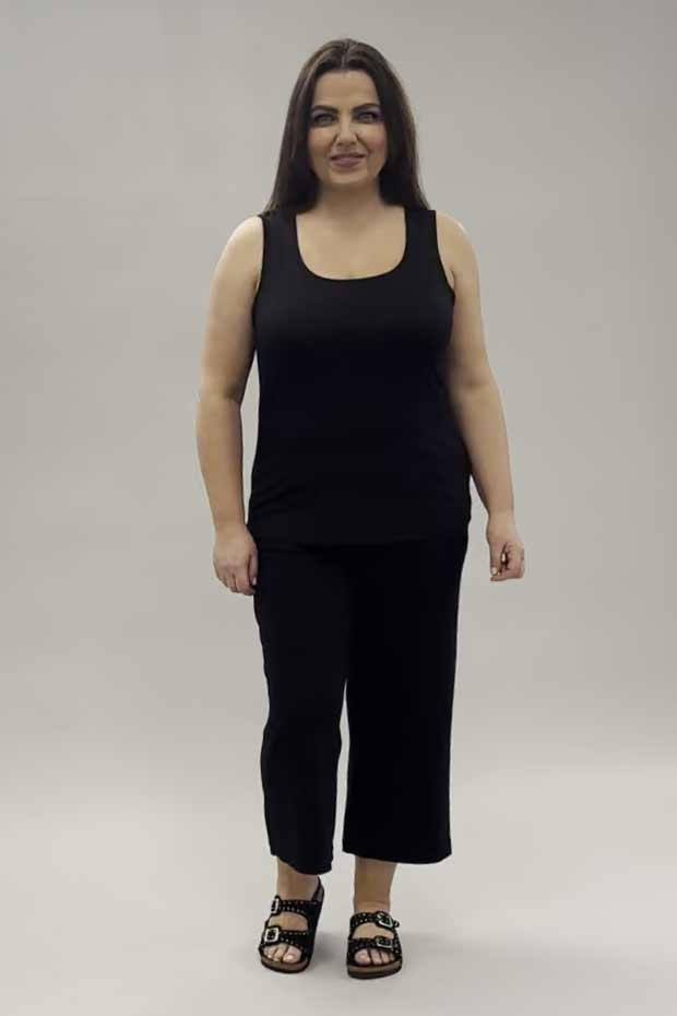Via Appia wide leg crops - black