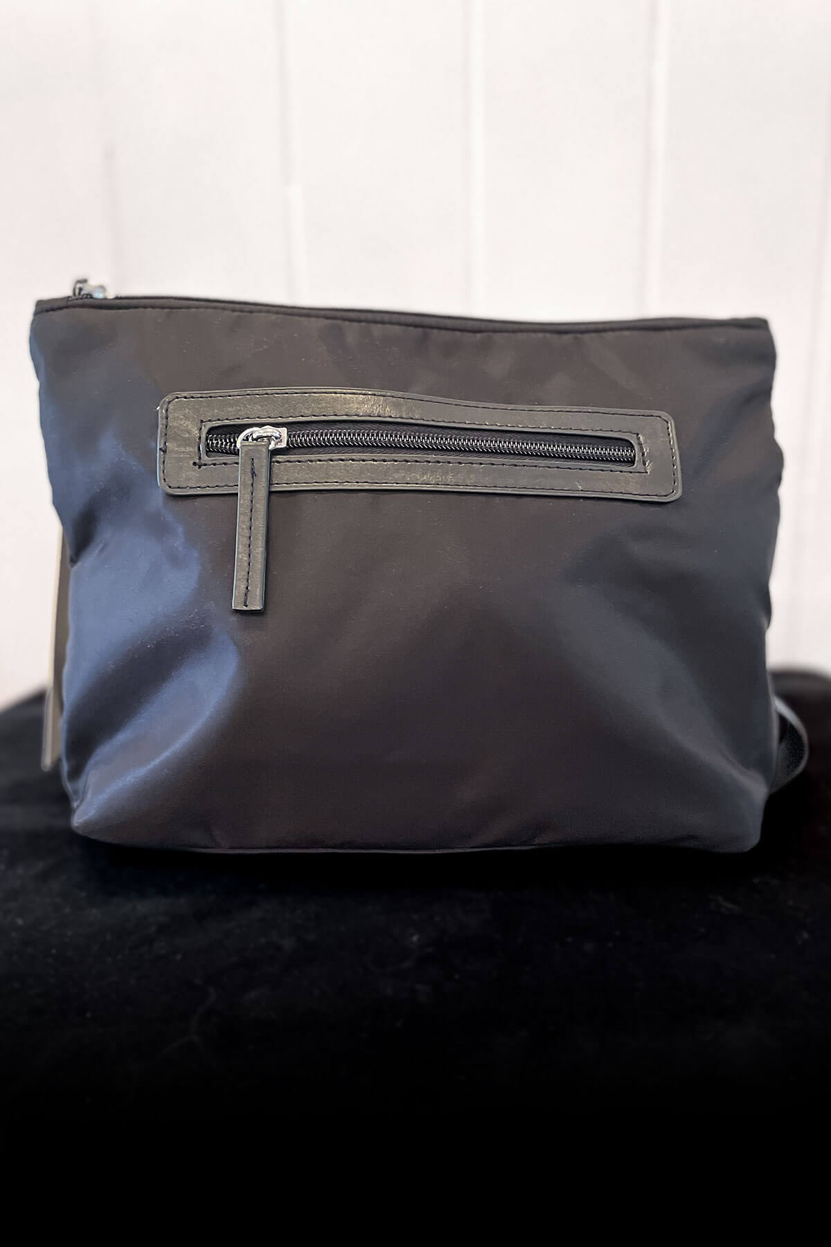 Handbag - Masai Rimona cross body bag - black