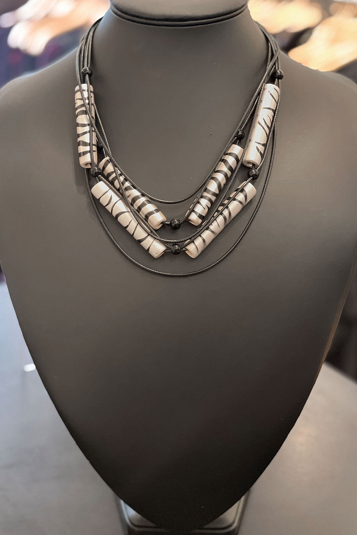 Necklace Brenda Bakou