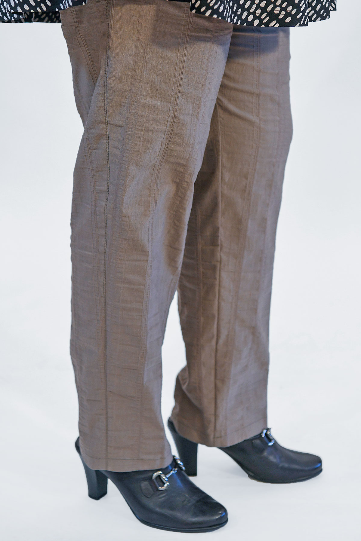 KJ Brand Wash & Go Trousers - taupe