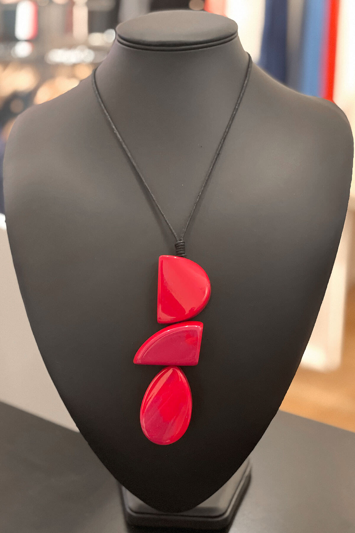 Necklace Maggie - red