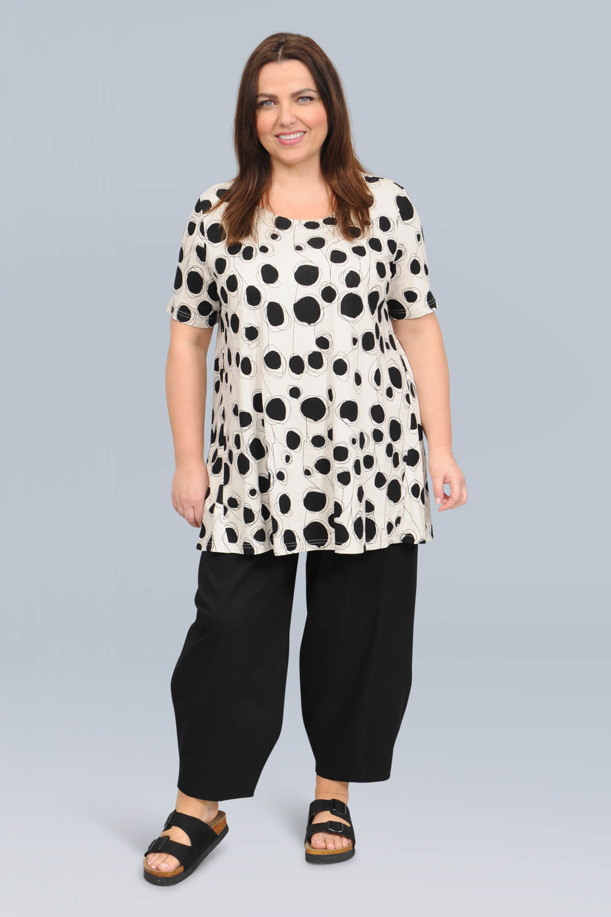 Noen abstract circle t-shirt - black/oatmeal