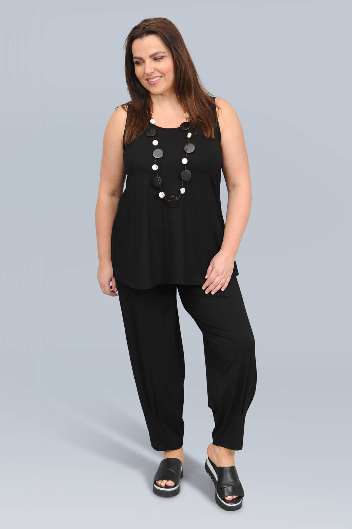 Noen panel vest - black
