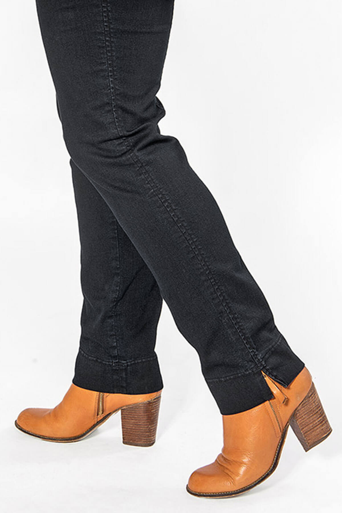 Robell Marie Pull-on Jeans - black