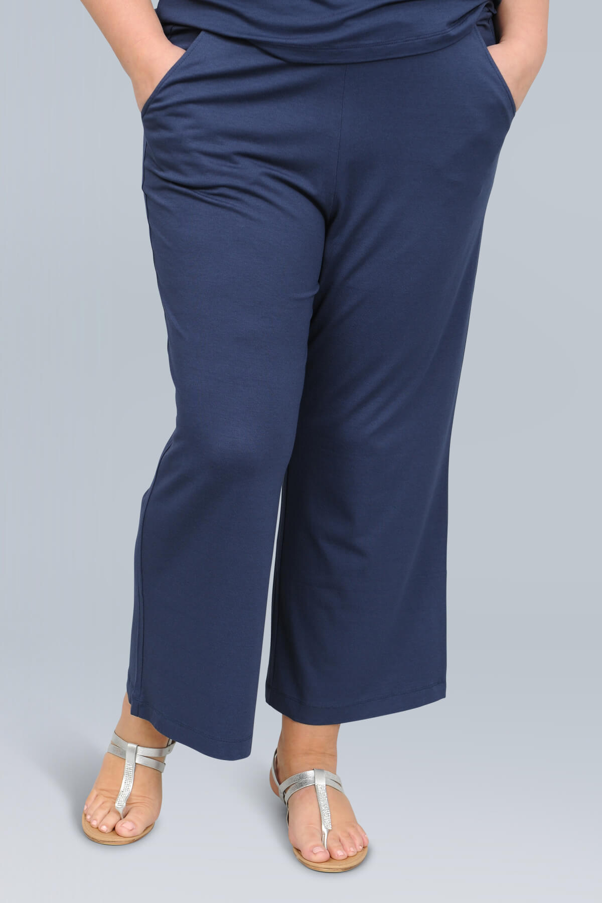 Via Appia wide leg crops - khaki
