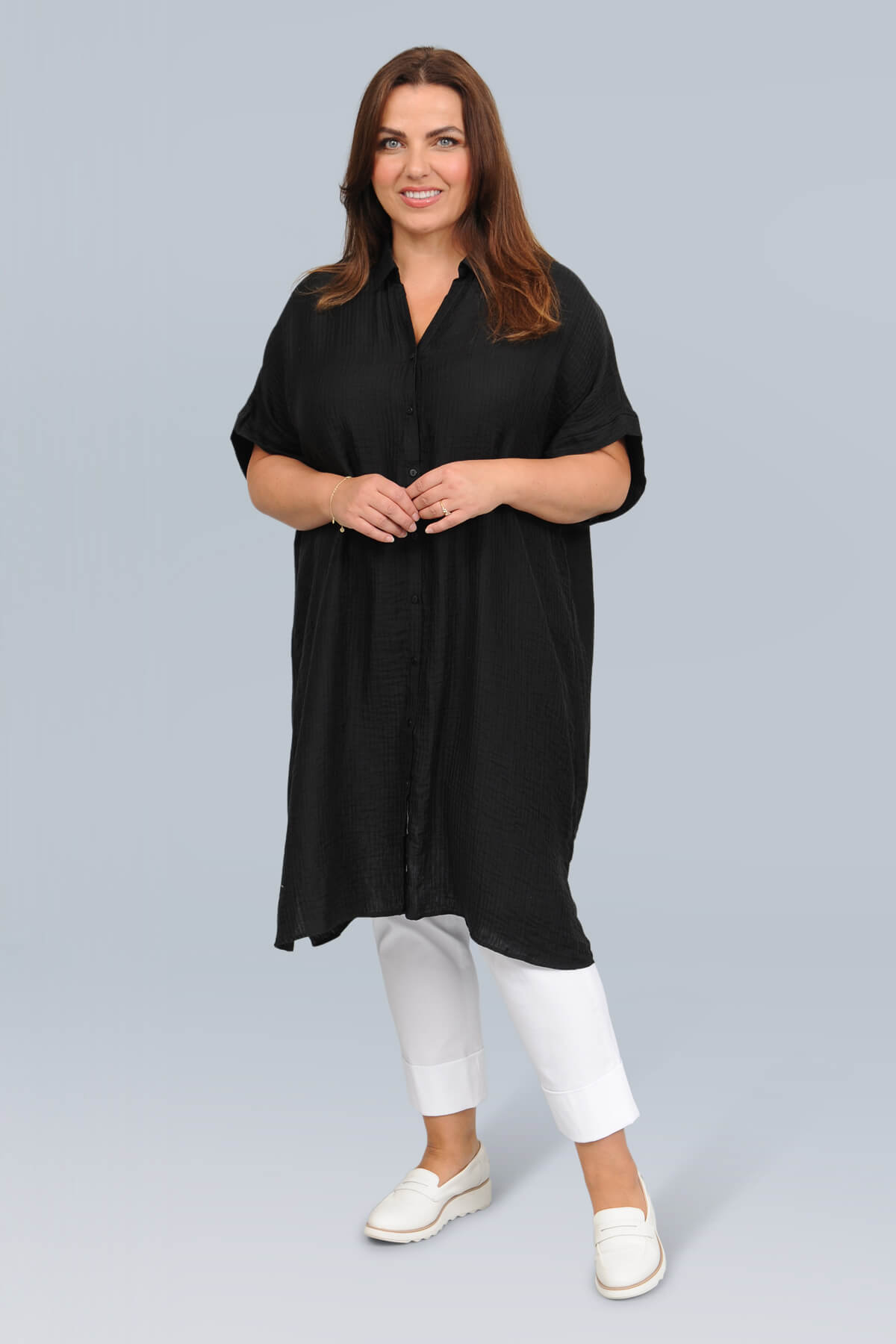 Wasabi Caysa oversized long shirt/dress - black
