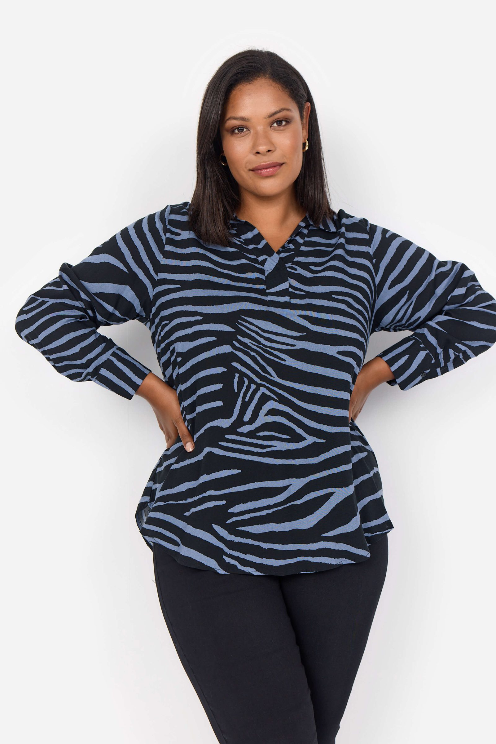 Wasabi Kenja 2 animal print tunic - flint blue combi