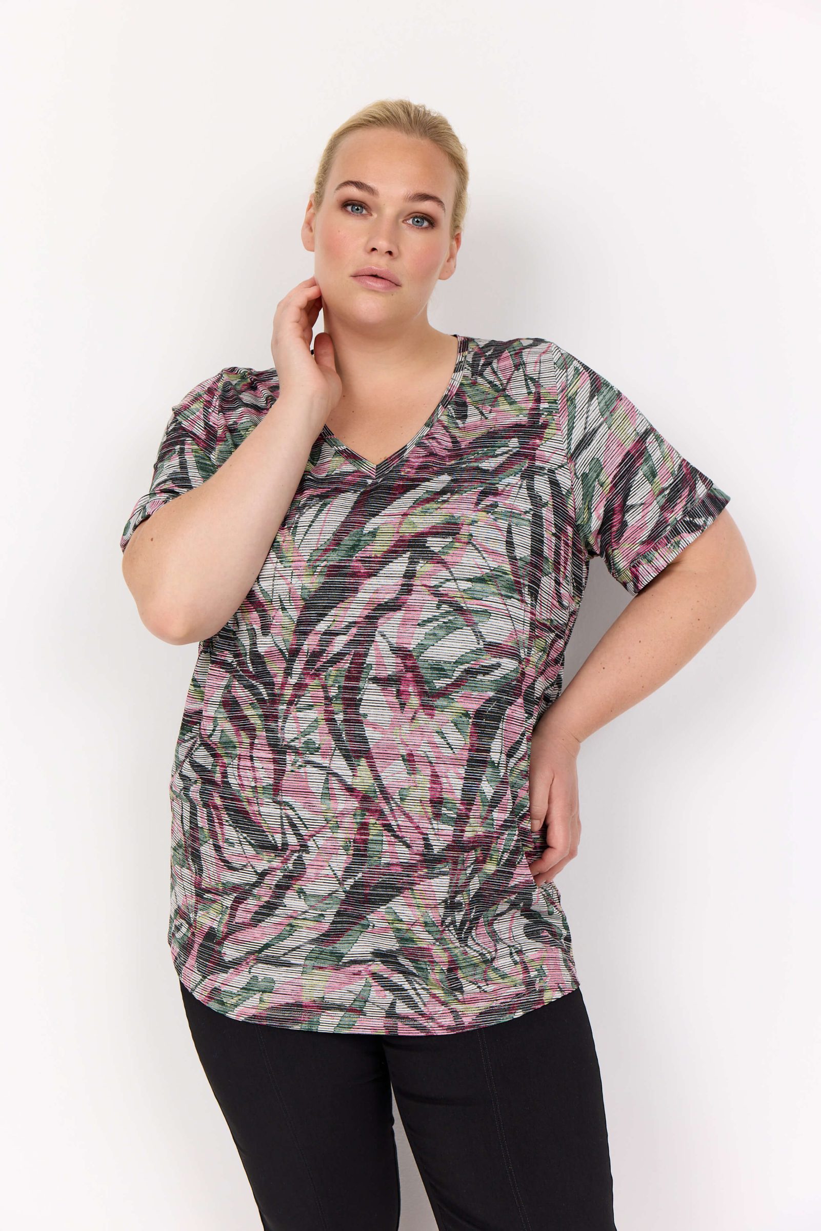 Wasabi Sarina 16 t-shirt